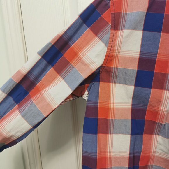 Men's Gingham Long-Sleeve Button Up - Picture 3 of 5